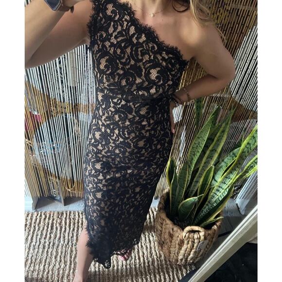Tadashi Shoji Dress Black Lace Bodycon One Shoulder Size 4 Evening Gown - Picture 2 of 12